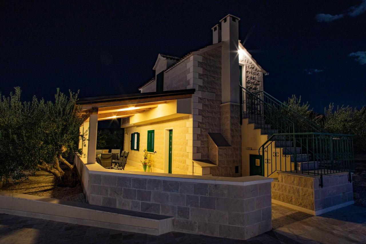 Opg Villa Meri Pucisca Exterior photo
